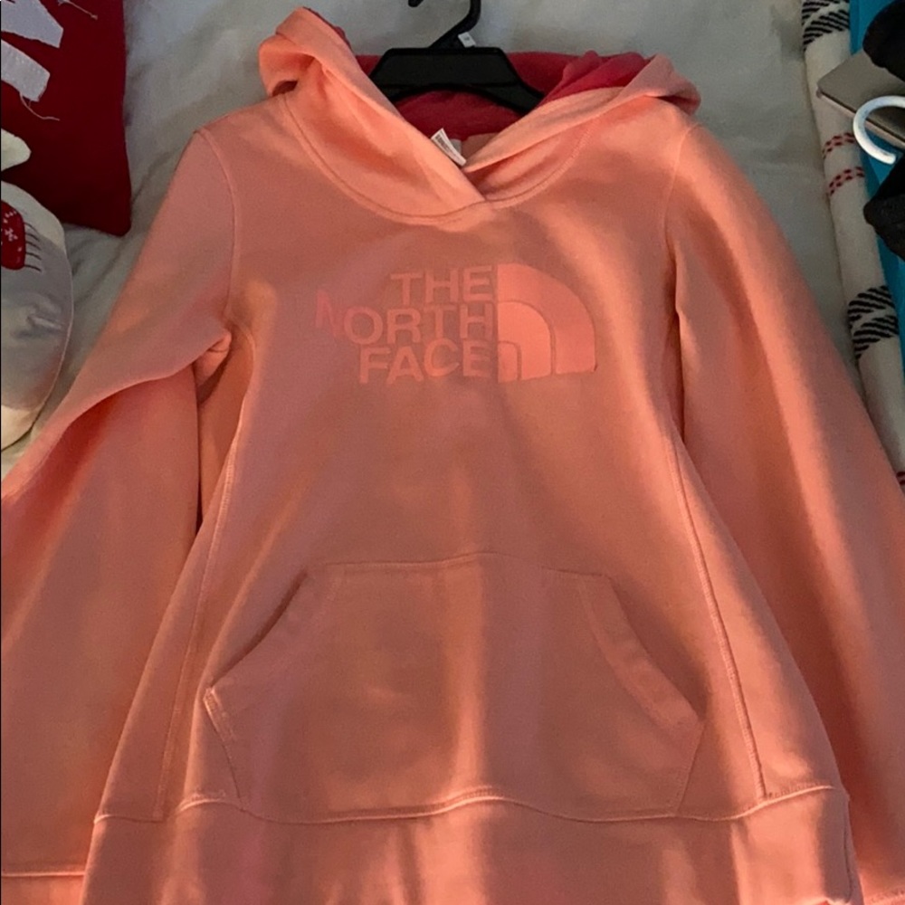 Women’s north face sweatshirt